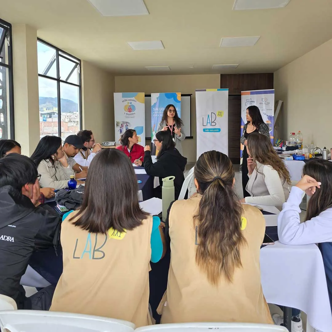 Taller de la fundación con organizaciones y comunidades
